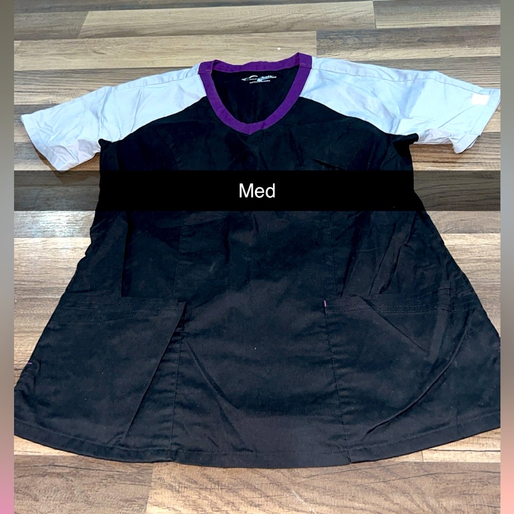Women’s butter soft med top black